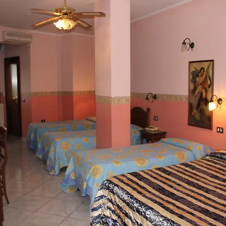 Hotel Caribe Casalnuovo Di Napoli Camera foto